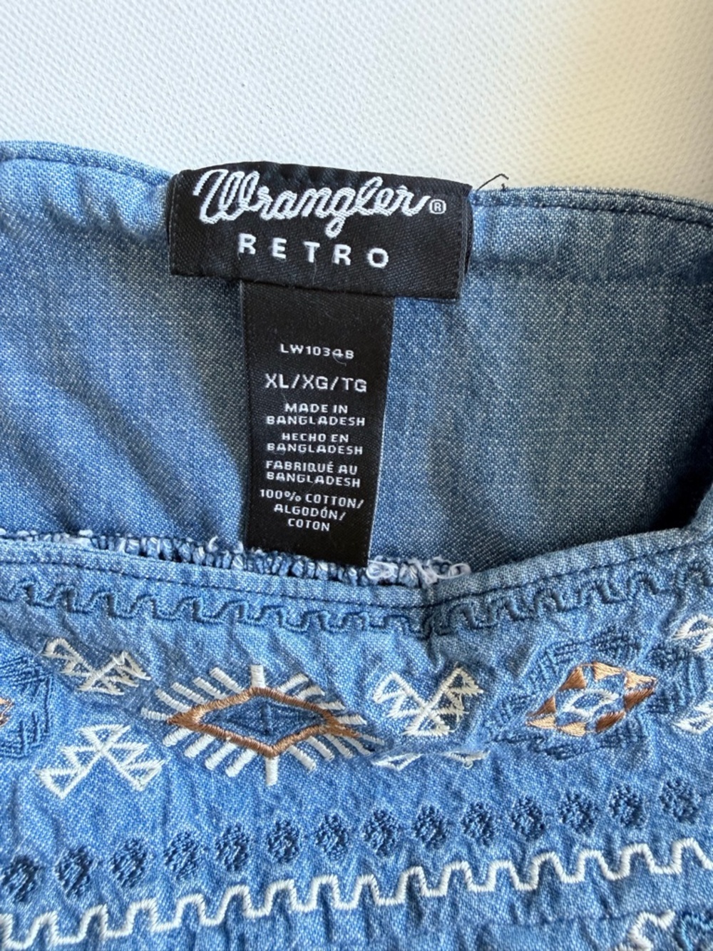 Wrangler Retro Embroidered Chambray Tank Top XL Western Boho Cotton - Picture 3 of 10
